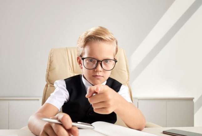 Supradotarea timpurie nu garantează inteligență ridicată la adolescență