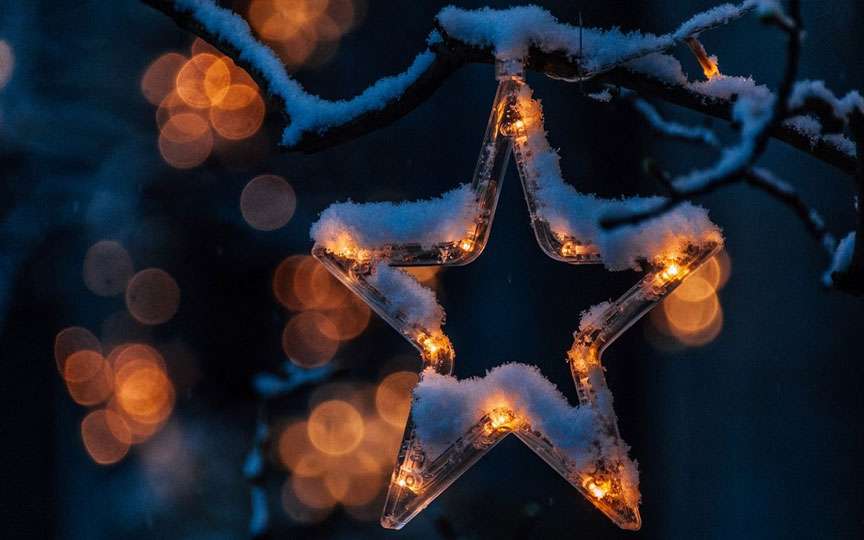Horoscopul zilei: energie creativă, vești surprinzătoare și oportunități pentru toate zodiile