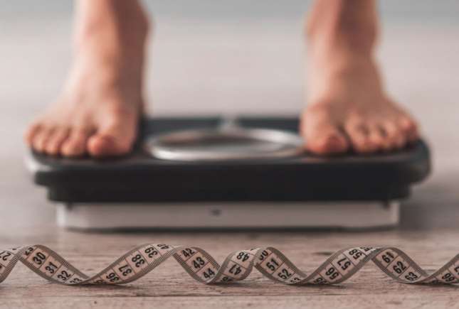 Somnul în camere calde suprasolicită inima, conservanții pot crește riscul de cancer, Ozempic nu asigură slăbire durabilă, iar bypassul cardiac se face fără incizii