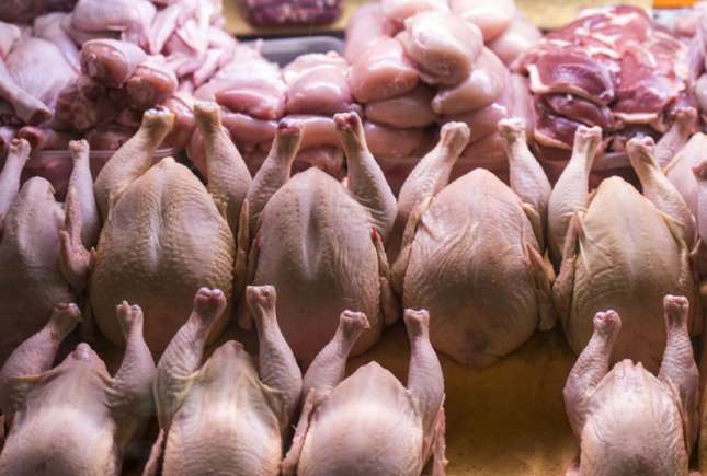 Importul de carne de pasăre din Ucraina, suspendat temporar de ANSA din motive de siguranță alimentară