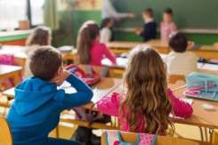 Elevii din Chișinău revin la școală din 2 februarie. Bălți menține cursurile online