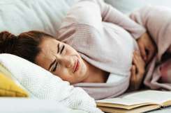 Durere abdominală – cauze, simptome și prim-ajutor efficient