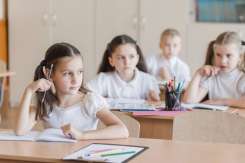 Peste 10.600 de locuri în clasa I la Chișinău: Când începe înscrierea și cum se face