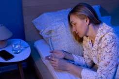 Melatonina: 5 adevăruri despre hormonul somnului și riscurile administrării fără control medical