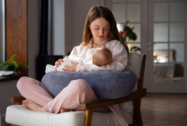 Trebuie mama care alăptează să renunțe la alimentele „alergene"? Când este, de fapt, necesară o dietă